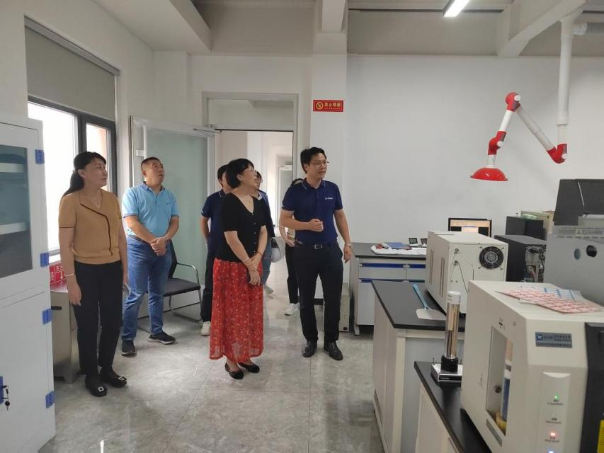 中國塑料加工工業(yè)協(xié)會(huì)領(lǐng)導(dǎo)蒞臨天集化工考察交流